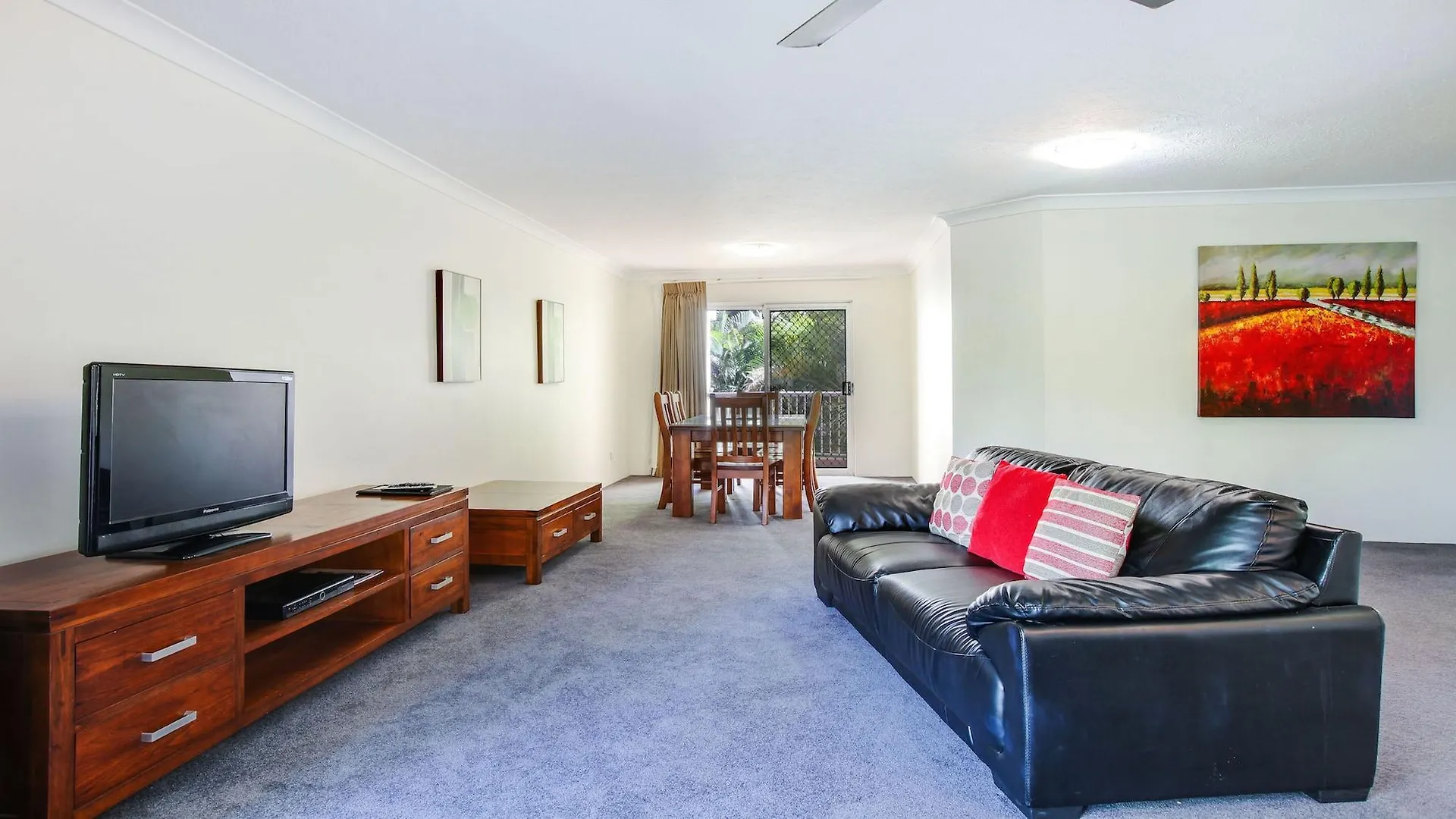 Mari Court Resort Gold Coast Aparthotel